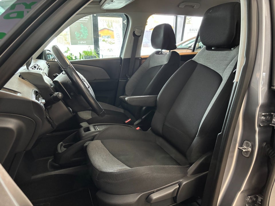 Citroën Grand C4 Picasso 1,6 BlueHDi 120 Feel+ EAT6 7prs 5d