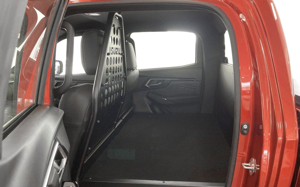 Isuzu D-Max 1,9 TD 163 Crew Cab Exclusive aut. 4d