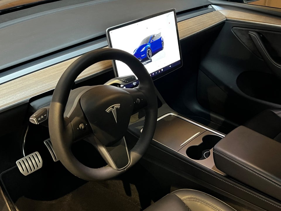 Tesla Model Y Performance AWD 5d