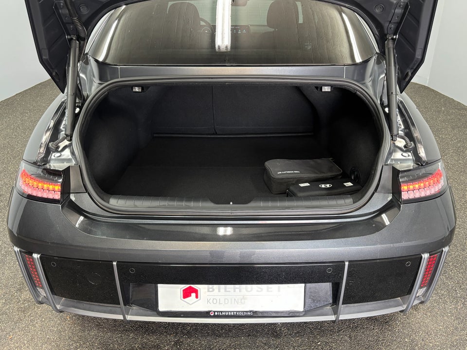 Hyundai Ioniq 6 77 Ultimate AWD 4d