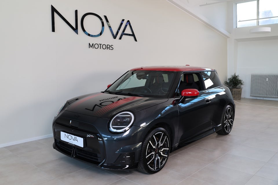 MINI Cooper SE JCW Trim XL 3d