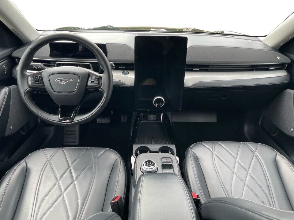 Ford Mustang Mach-E 70 Standard Range 5d