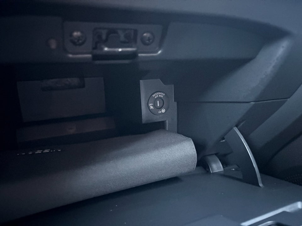 Nissan Note 1,2 Acenta+ Tech 5d