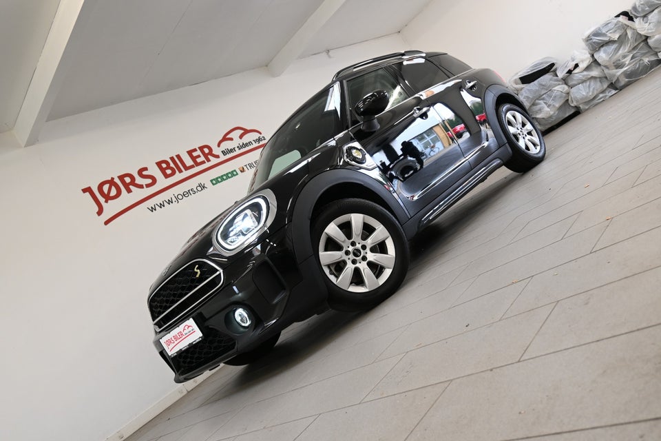 MINI Countryman Cooper SE 1,5 Essential aut. ALL4 5d