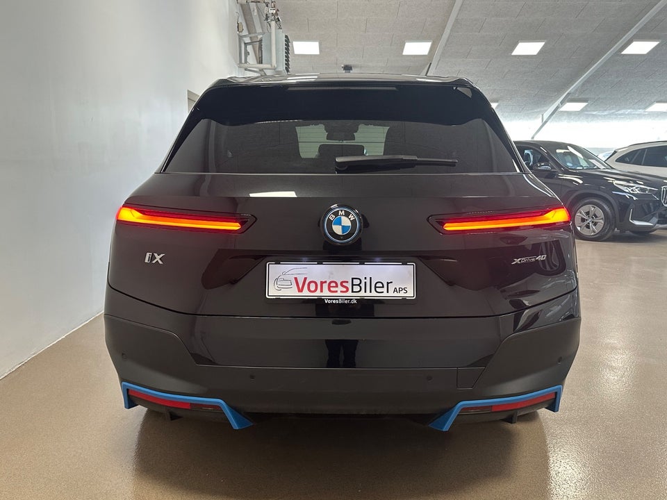 BMW iX xDrive40 5d