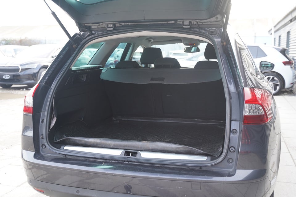 Citroën C5 2,0 HDi 140 Seduction Tourer 5d