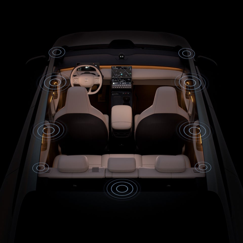 NIO ET5 Touring 75 Standard Range 5d