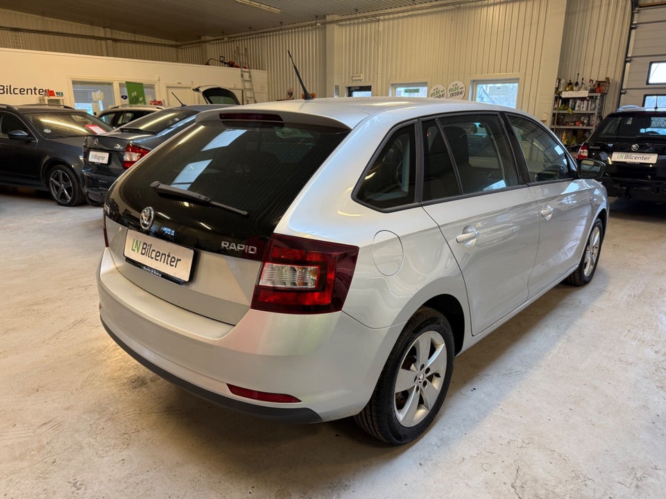 Skoda Rapid 1,2 TSi 105 Ambition Tivoli 5d