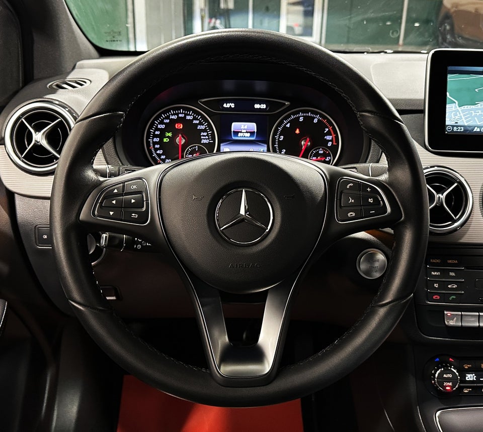 Mercedes B200 1,6 aut. 5d