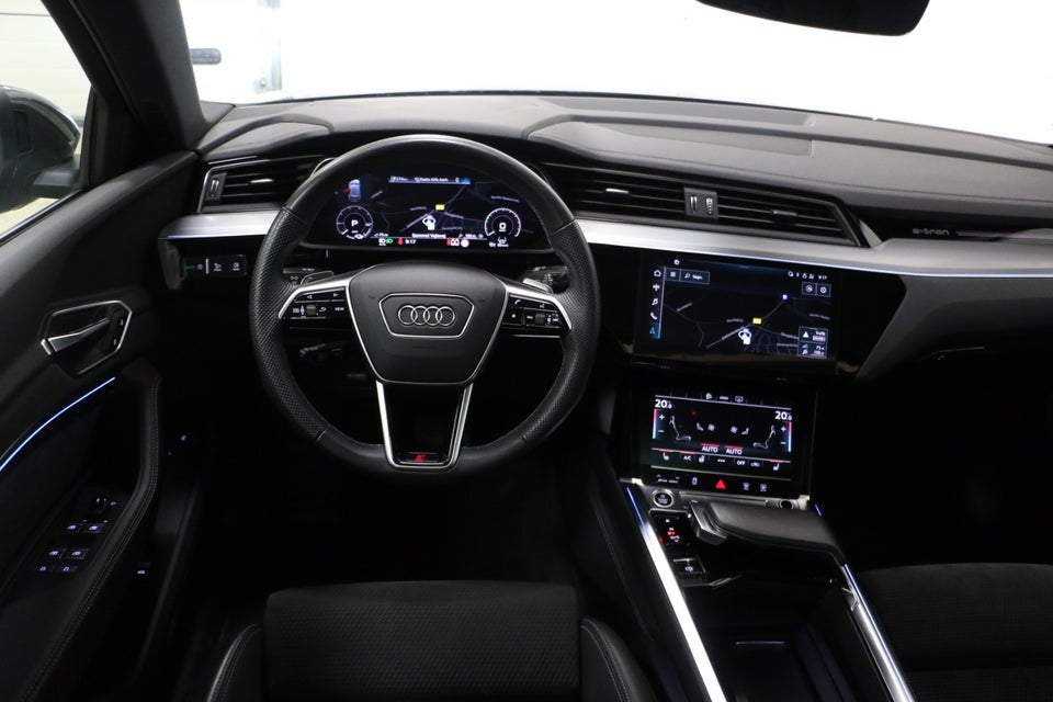 Audi e-tron 55 S-line quattro 5d