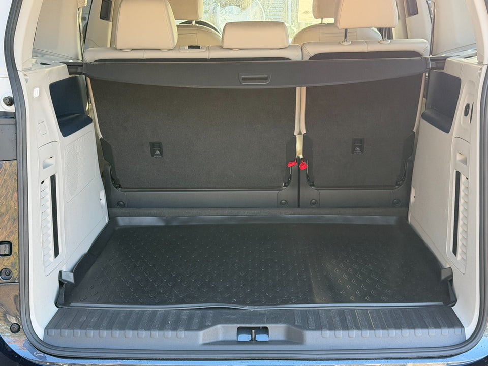 VW ID.Buzz 77 Pro SWB 5d