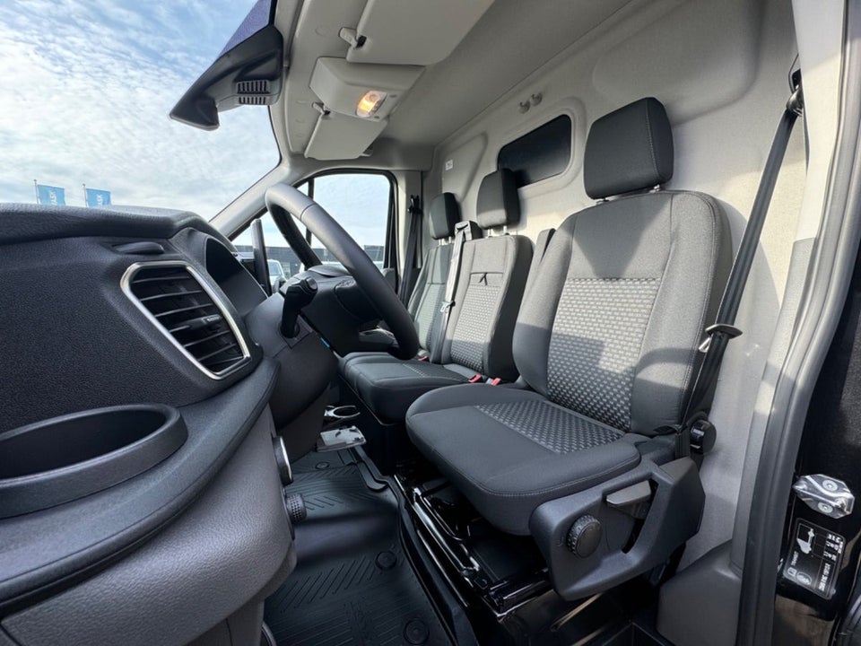 Ford Transit 350 L2 Van 2,0 TDCi 130 Trend H2 FWD