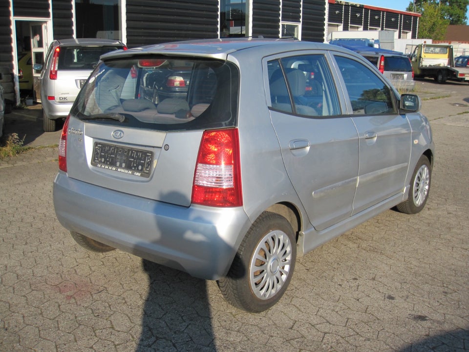 Kia Picanto 1,1 EX 5d