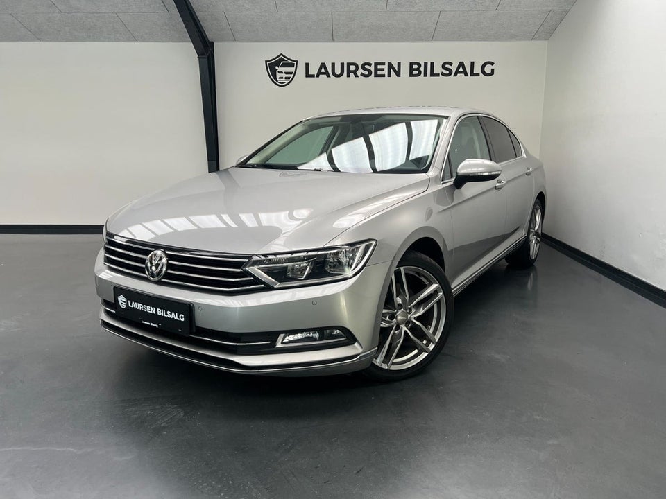 VW Passat 1,8 TSi 180 Highline DSG 4d