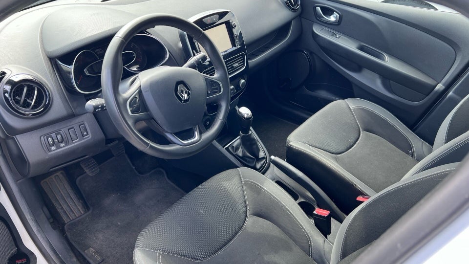 Renault Clio IV 0,9 TCe 90 Zen Sport Tourer 5d