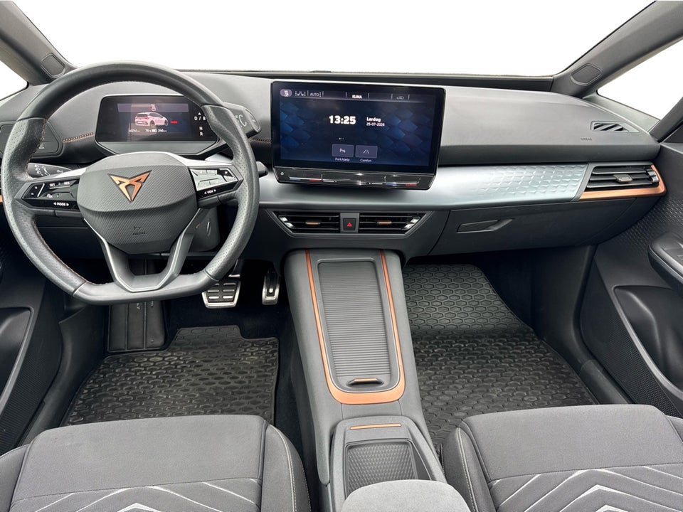 Cupra Born 58  5d