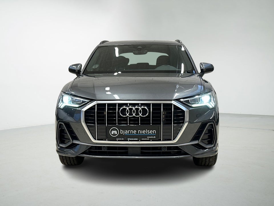 Audi Q3 45 TFSi e S-line+ S-tr. 5d