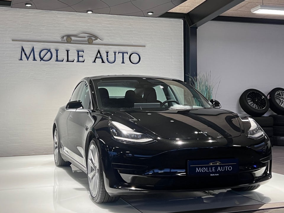 Tesla Model 3 Standard Range+ RWD 4d