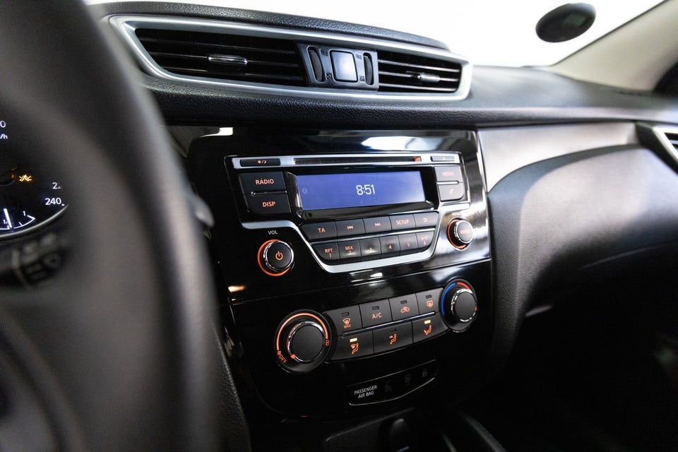 Nissan Qashqai 1,3 Dig-T 140 Visia 5d