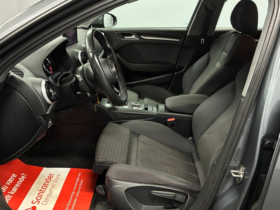 Audi A3 40 TFSi Sport Limited Sportback S-tr. 5d