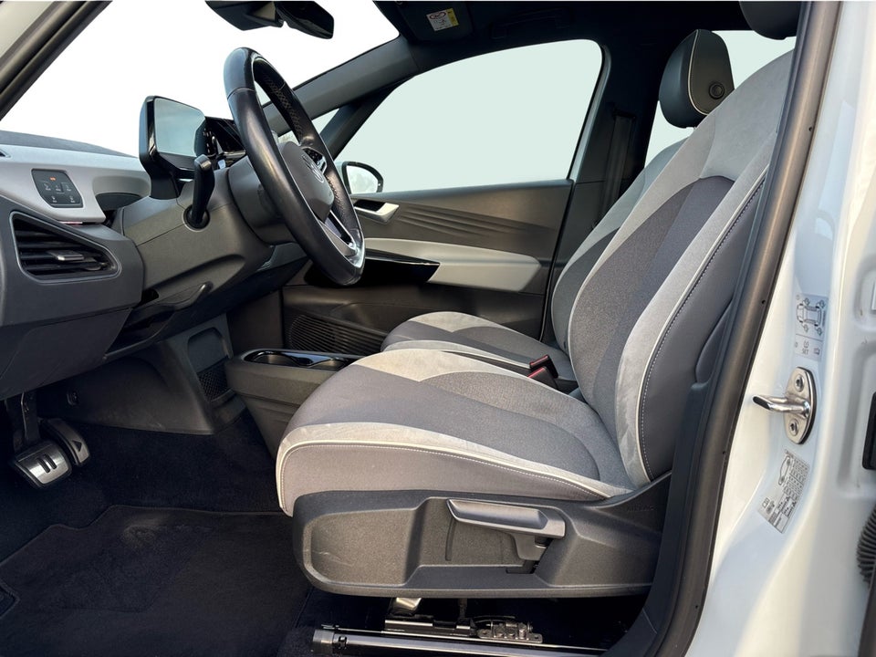 VW ID.3 58 Family 5d