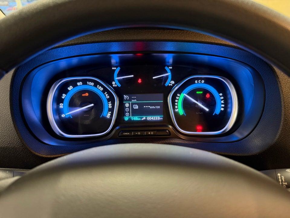 Peugeot e-Expert 75 L2 Plus Van