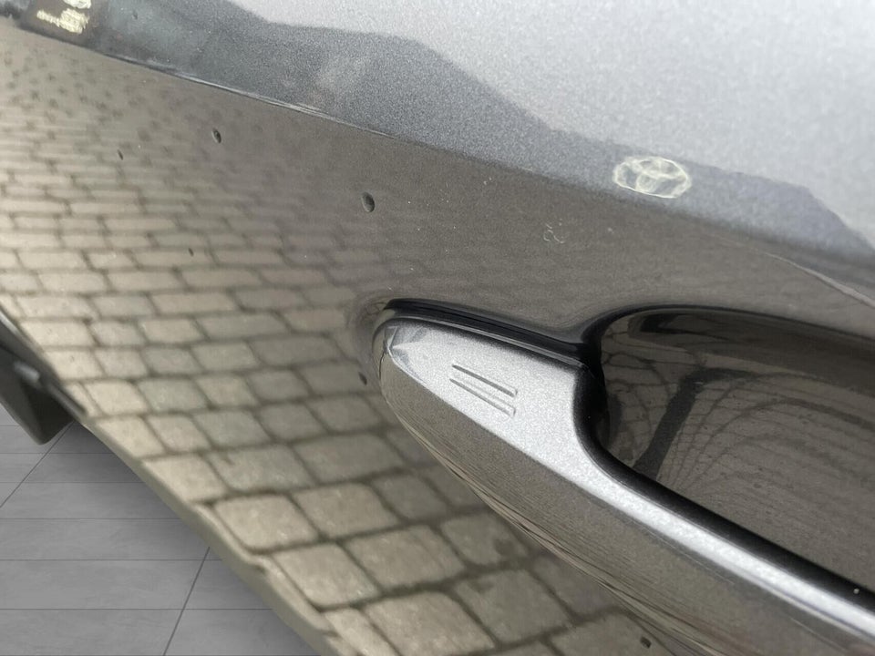 Toyota RAV4 2,5 Hybrid H3 Business MDS 5d