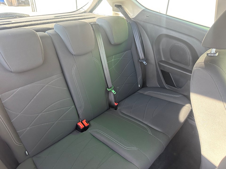 Ford Fiesta 1,0 65 Titanium 5d