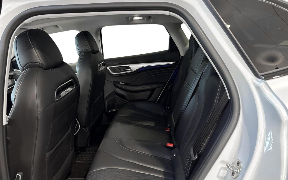 MG Marvel R Luxury 5d