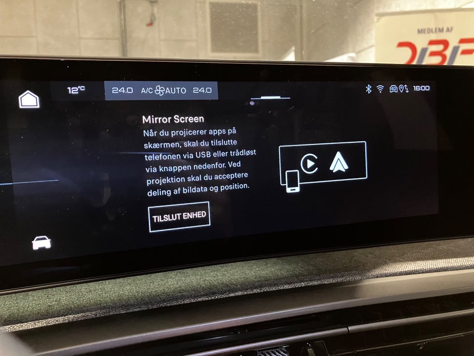 Peugeot e-5008 77 Allure 7prs 5d