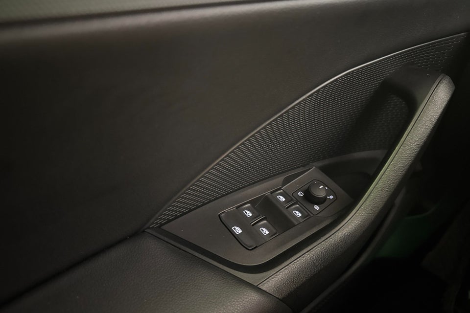 Skoda Octavia 1,0 eTSi 110 Style Combi DSG 5d