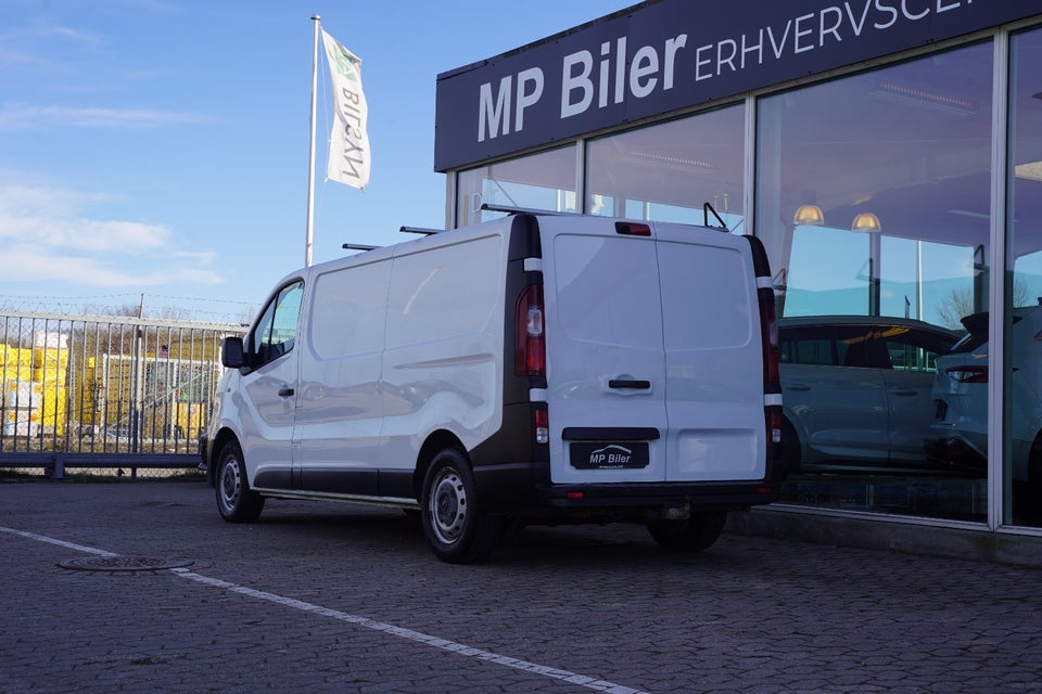 Renault Trafic T29 2,0 dCi 120 L2H1