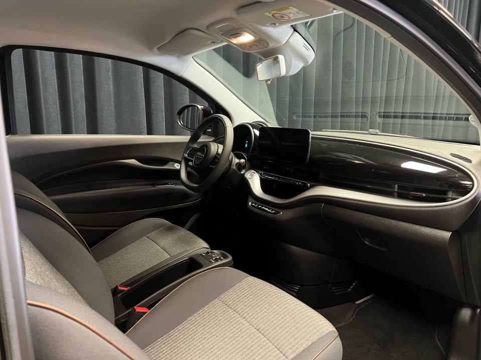 Fiat 500e 42 Icon 3d