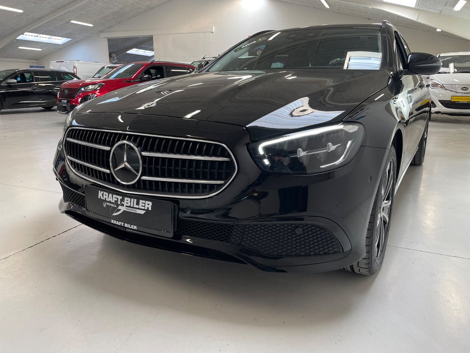 Mercedes E300 de 2,0 stc. aut. 4Matic 5d