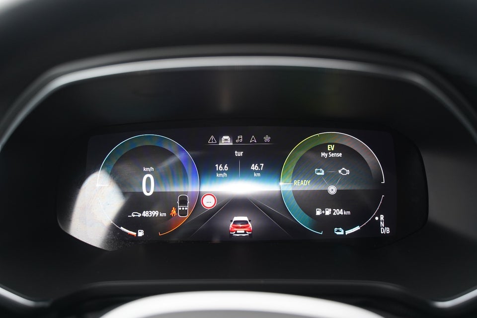 Renault Captur 1,6 E-Tech Intens 5d