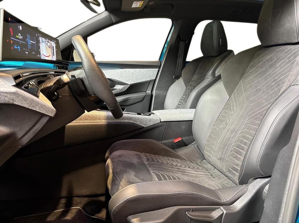 Peugeot e-5008 77 GT Pack 7prs 5d