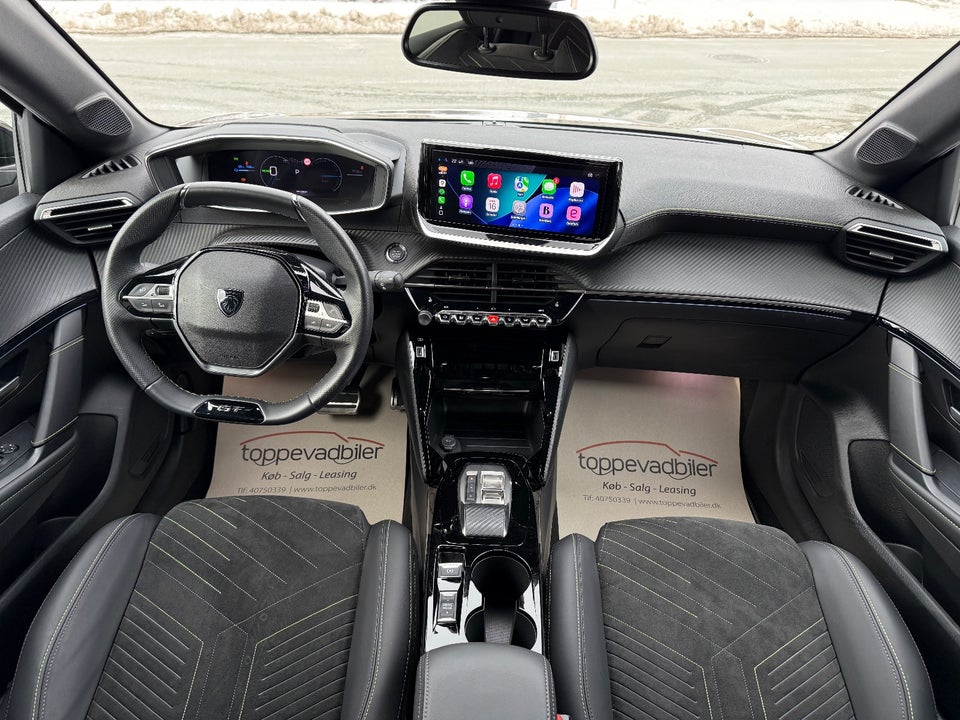 Peugeot e-208 54 GT Pack 5d