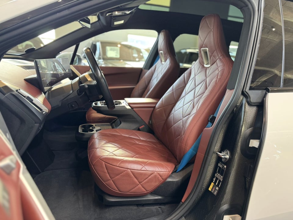 BMW iX xDrive40 M-Sport 5d