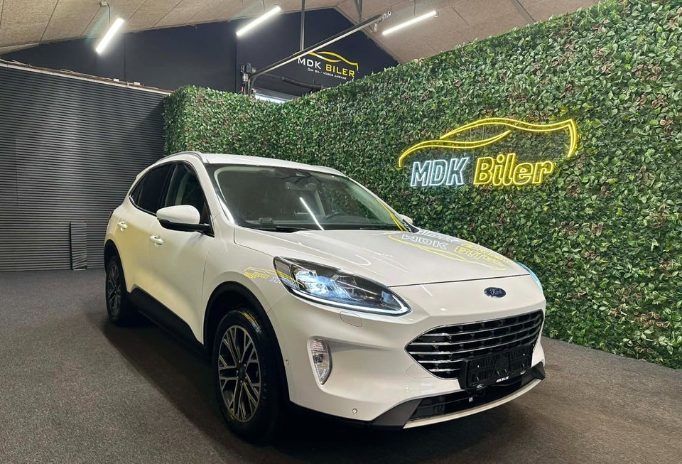 Ford Kuga 2,5 PHEV Titanium X CVT 5d