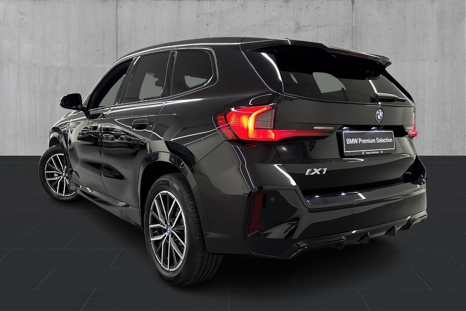 BMW iX1 eDrive20 M-Sport 5d