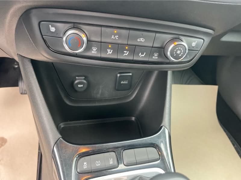 Opel Crossland X 1,2 Enjoy 5d