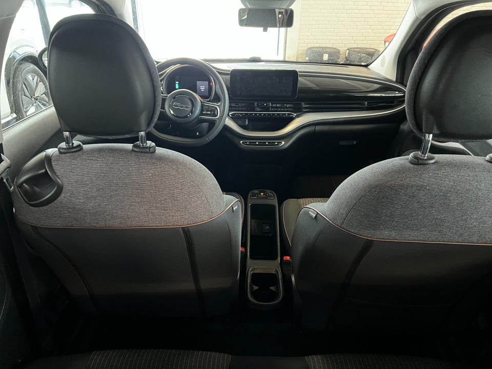 Fiat 500e 42 Icon 3d