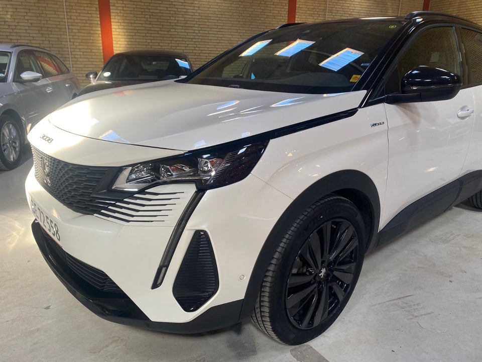 Peugeot 3008 1,6 Hybrid GT Black Pack EAT8 5d