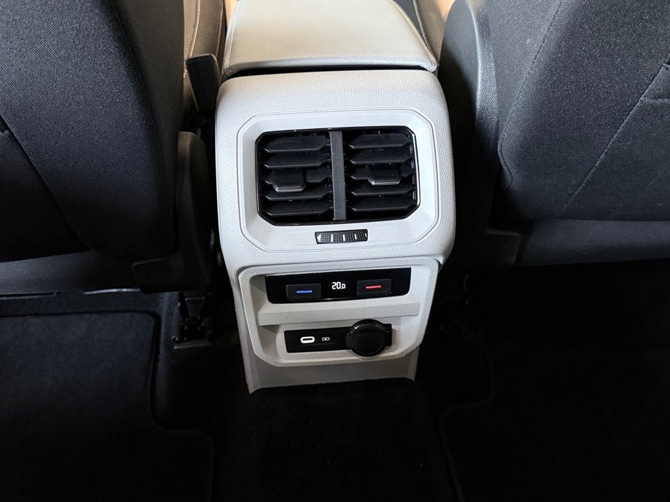 VW Tiguan 2,0 TSi 190 Elegance DSG 4Motion 5d
