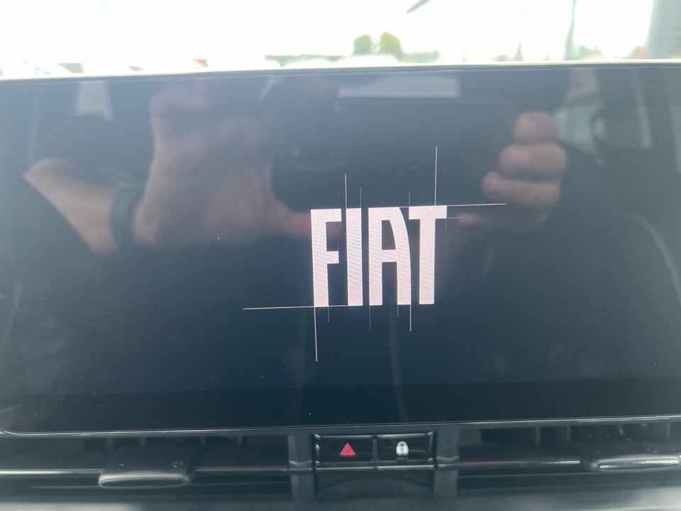 Fiat 500e 42 Icon 3d