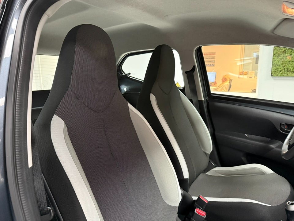 Toyota Aygo 1,0 VVT-i x 5d