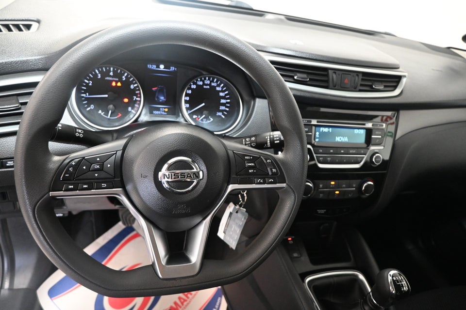 Nissan Qashqai 1,3 Dig-T 140 Visia 5d