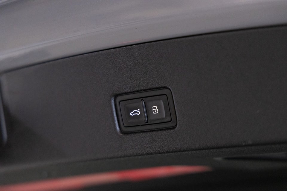 Audi Q4 e-tron 45 Progress 5d