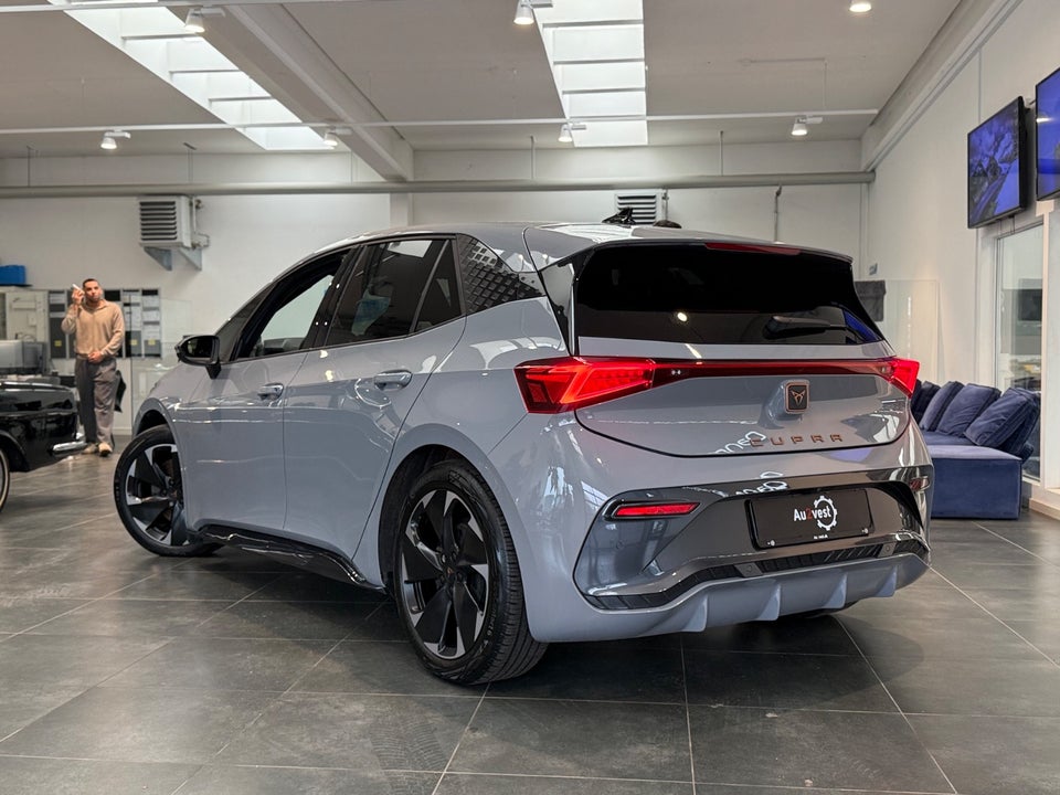 Cupra Born 77 e-Boost 5d