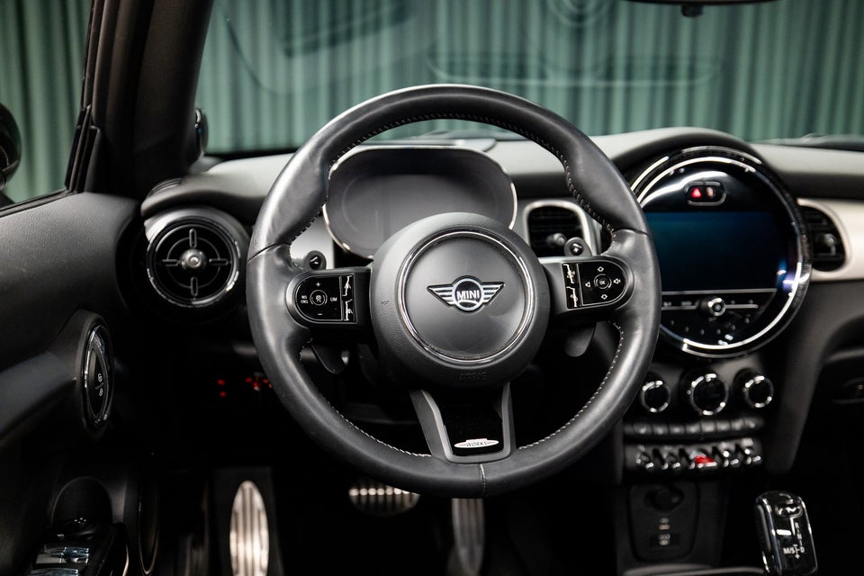 MINI Cooper S 2,0 JC Works Cabriolet aut. 2d